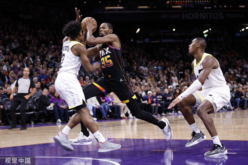 更彰显了球 更彰显了球